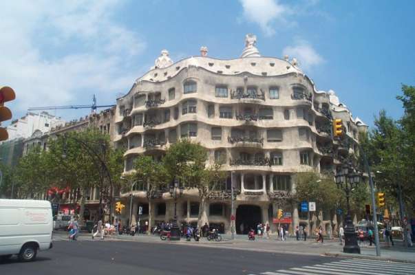 casa mila gaudi. La Pedrera (Casa Mila),